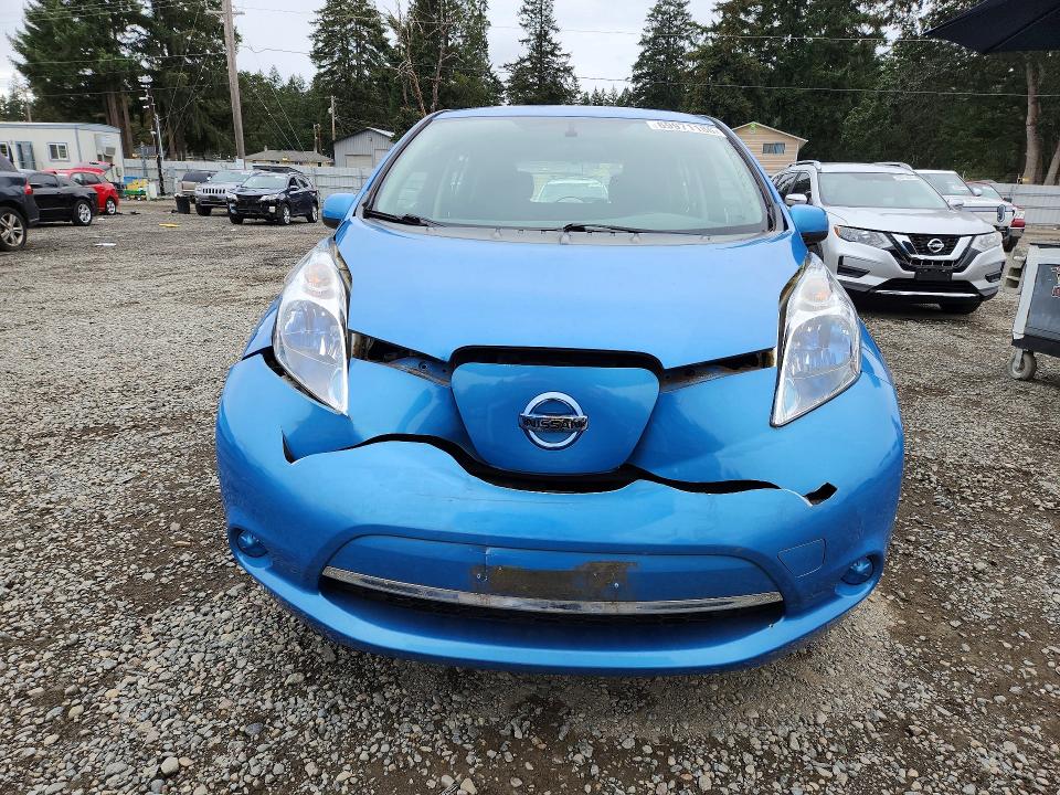 Photo 5 from auction – 2014 NISSAN LEAF with VIN 1N4AZ0CP3EC332349