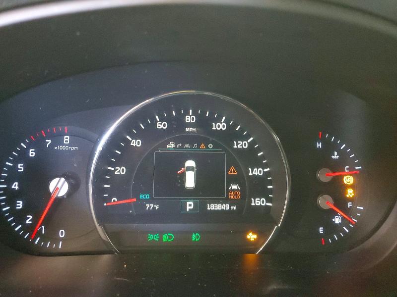 Photo 9 from auction – 2017 KIA SORENTO with VIN 5XYPKDA59HG246111