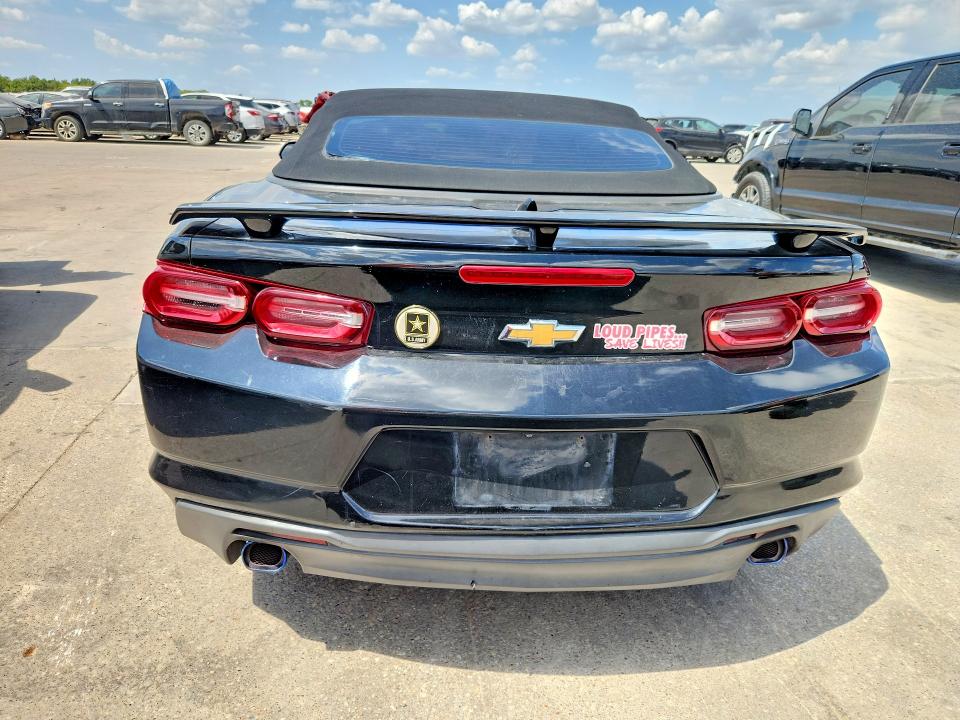 Photo 6 from auction – 2019 CHEVROLET CAMARO with VIN 1G1FB3DS2K0123067