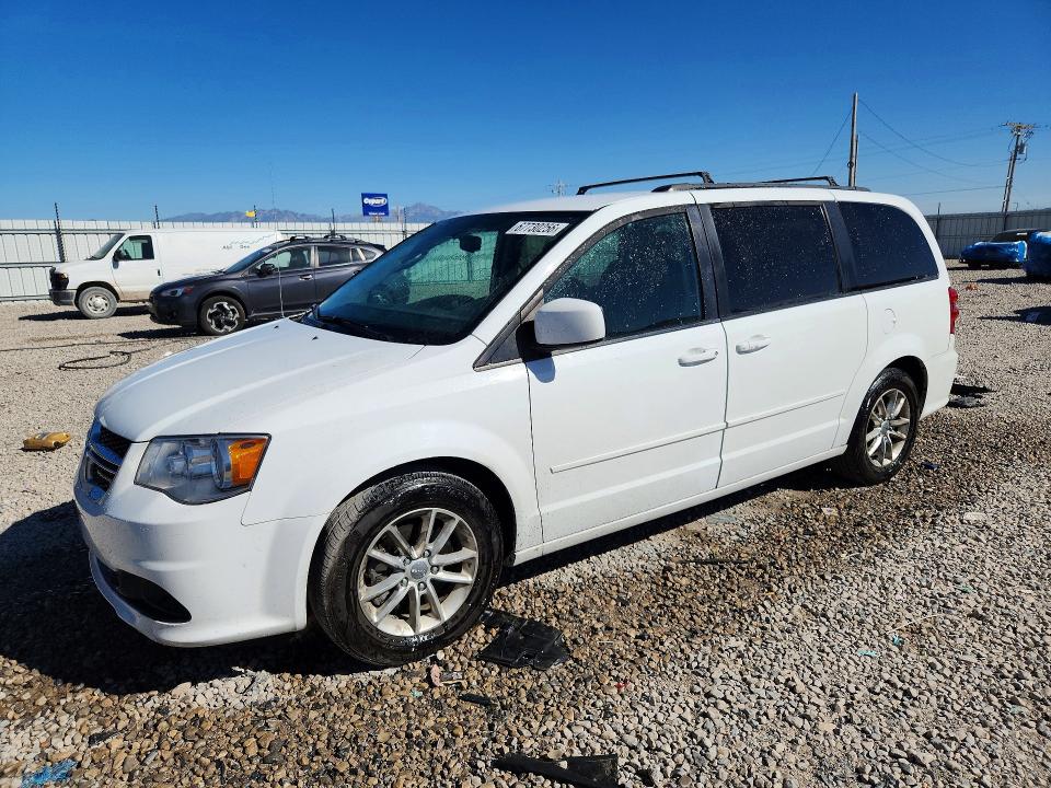 DODGE GRAND CARAVAN 2016 с VIN 2C4RDGCG3GR335167 - Снимка от търг