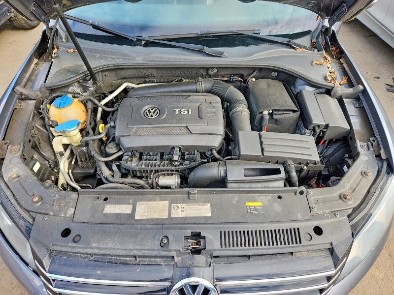 Photo 11 from auction – 2015 VOLKSWAGEN PASSAT with VIN 1VWAT7A33FC004299