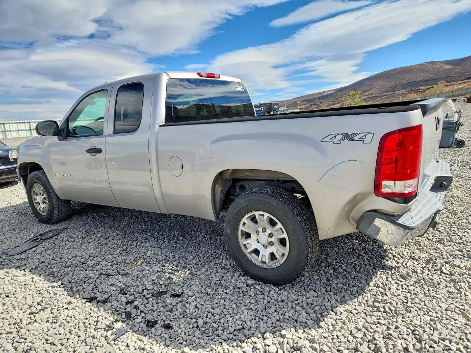 Photo 2 from auction – 2007 GMC NEW SIERRA with VIN 2GTEK19J971725368