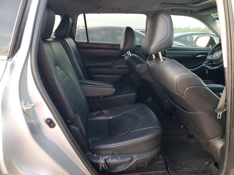 Photo 11 from auction – 2020 TOYOTA HIGHLANDER with VIN 5TDGZRAHXLS505896