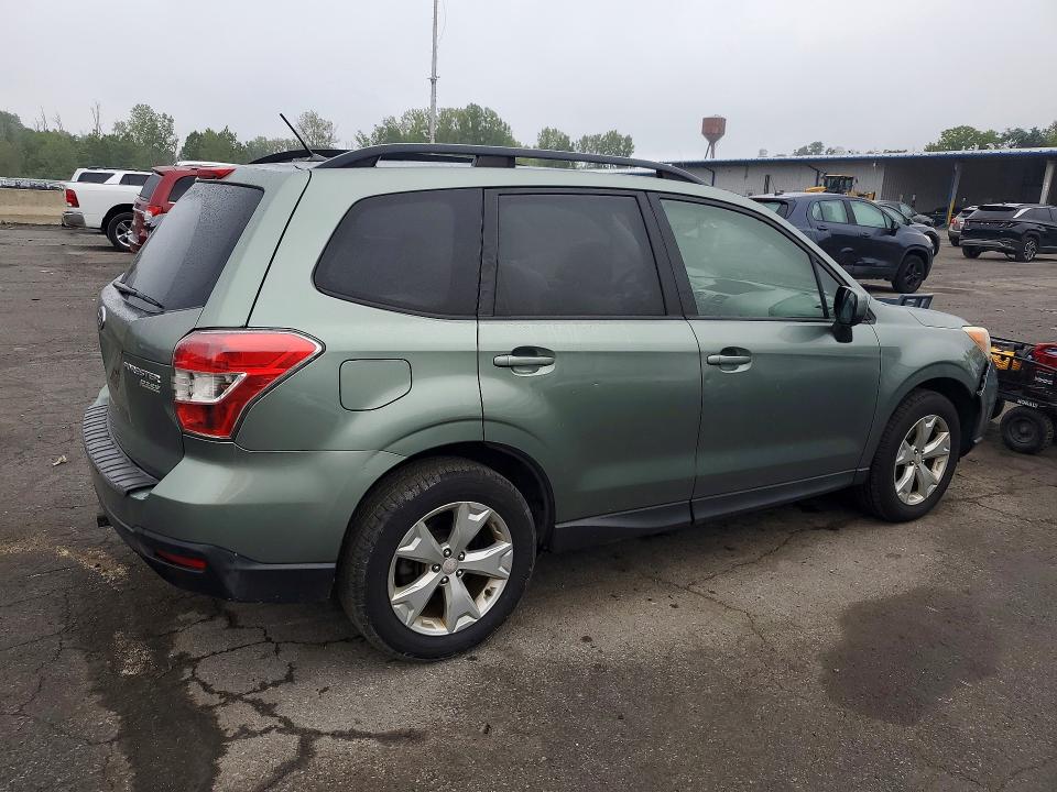 Photo 3 from auction – 2014 SUBARU FORESTER with VIN JF2SJAEC9EH468429
