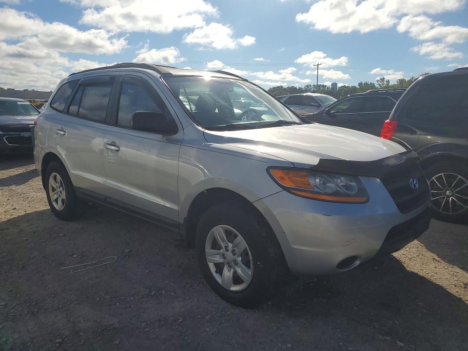 Photo 4 from auction – 2009 HYUNDAI SANTA FE with VIN 5NMSG73DX9H330558