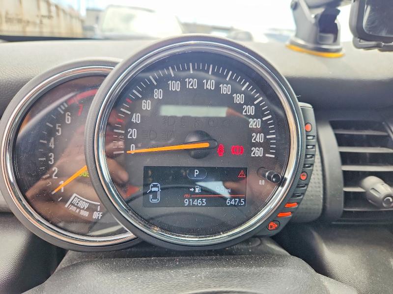 Photo 9 from auction – 2016 MINI COOPER with VIN WMWXP5C51G3B76238