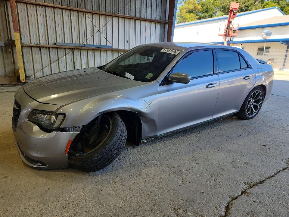 CHRYSLER 300 2015 z numerem VIN 2C3CCABTXFH926951 - Zdjęcie z aukcji