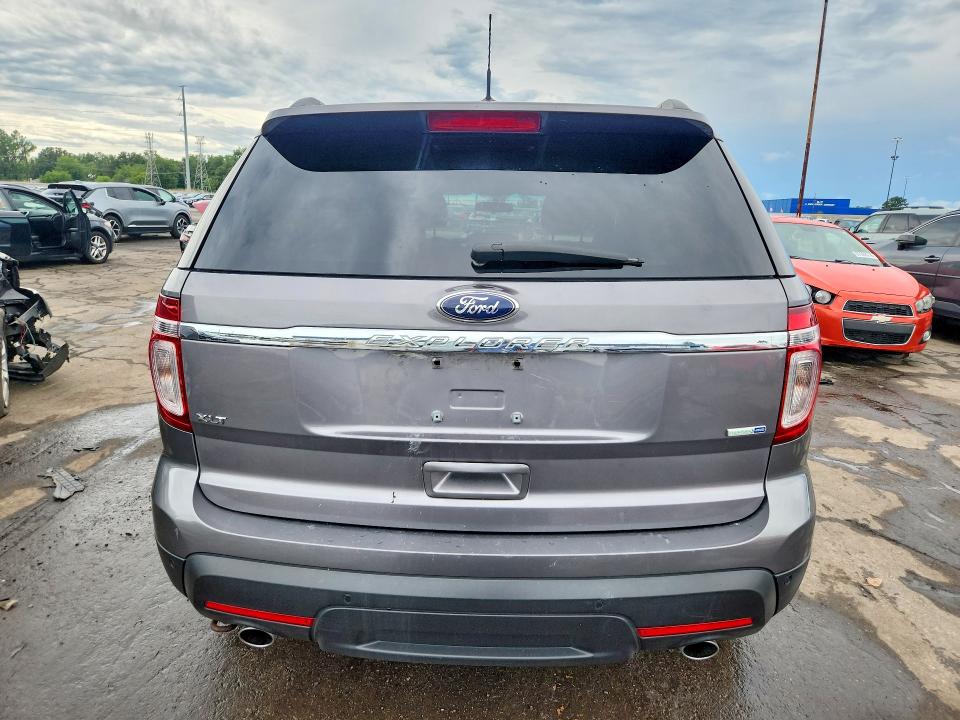 Снимка 6 от търг – 2014 FORD EXPLORER с VIN 1FM5K8D8XEGB45166
