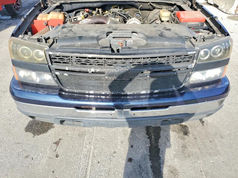 Photo 11 from auction – 2006 CHEVROLET SILVERADO with VIN 1GCEK19Z06Z123695