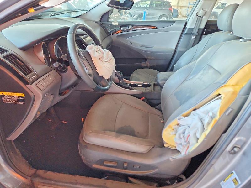 Photo 7 from auction – 2013 HYUNDAI SONATA with VIN 5NPEC4AC8DH675052