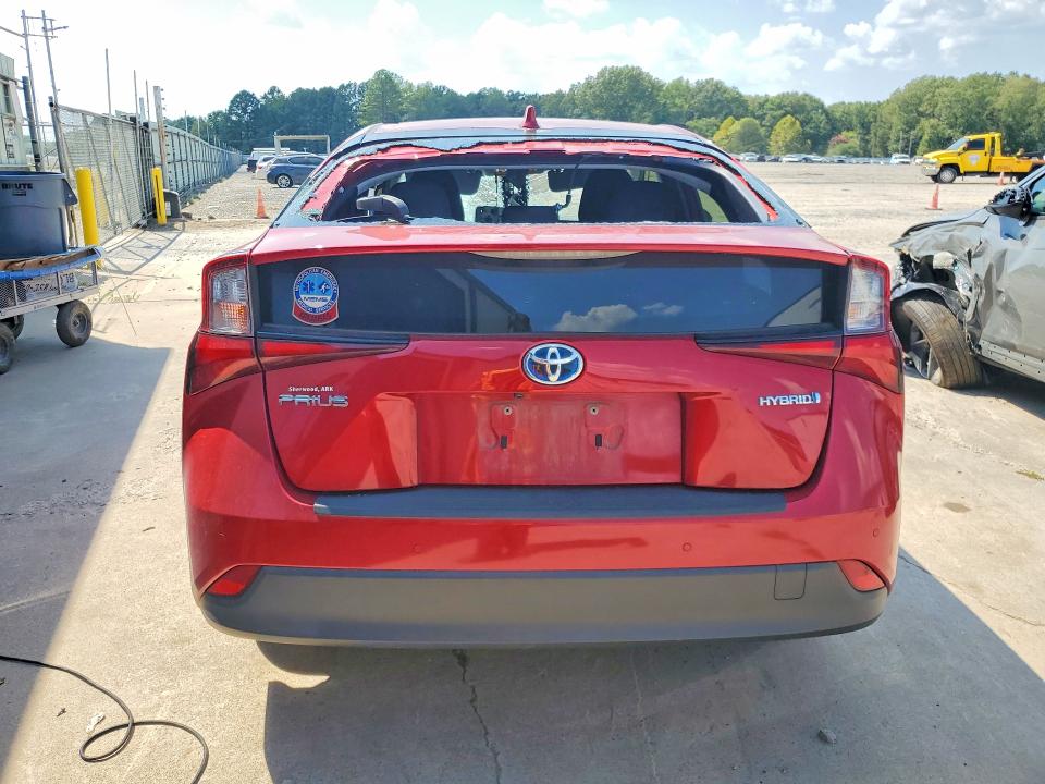 Снимка 6 от търг – 2020 TOYOTA PRIUS с VIN JTDKARFUXL3113221
