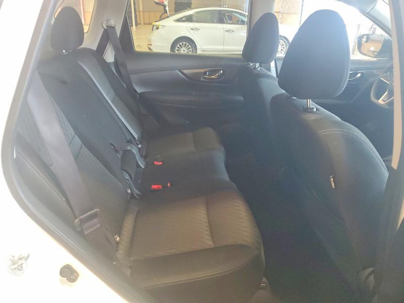 Photo 11 from auction – 2017 NISSAN ROGUE with VIN KNMAT2MV8HP522164