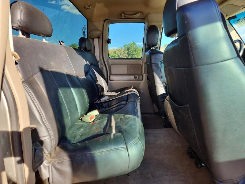 Снимка 10 от търг – 2001 CHEVROLET SILVERADO с VIN 2GCEK19T611390319