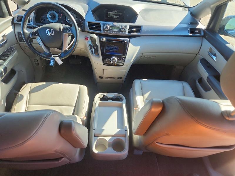 Photo 8 from auction – 2016 HONDA ODYSSEY with VIN 5FNRL5H66GB018714