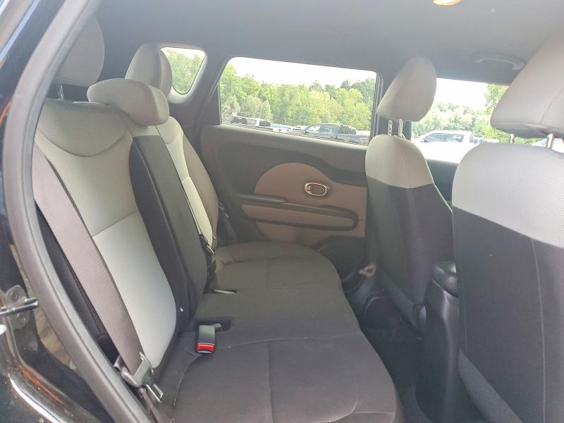 Photo 10 from auction – 2015 KIA SOUL with VIN KNDJN2A2XF7182663