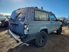 Photo 3 from auction – 1998 JEEP CHEROKEE with VIN 1J4FT67SXWL131370