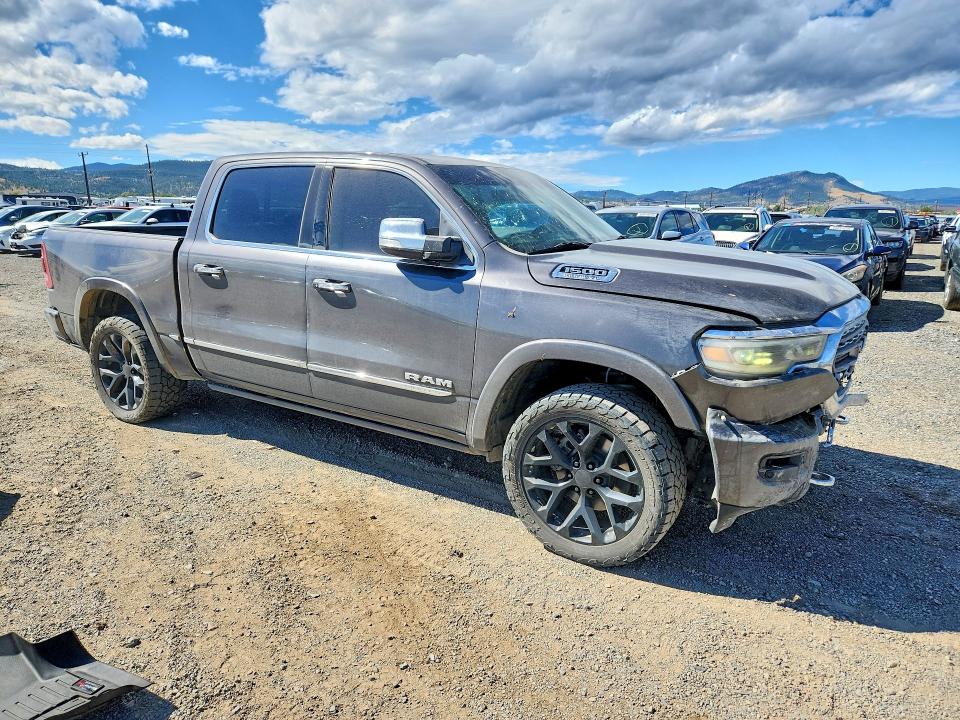 Photo 4 from auction – 2022 RAM 1500 with VIN 1C6SRFHT2NN456597