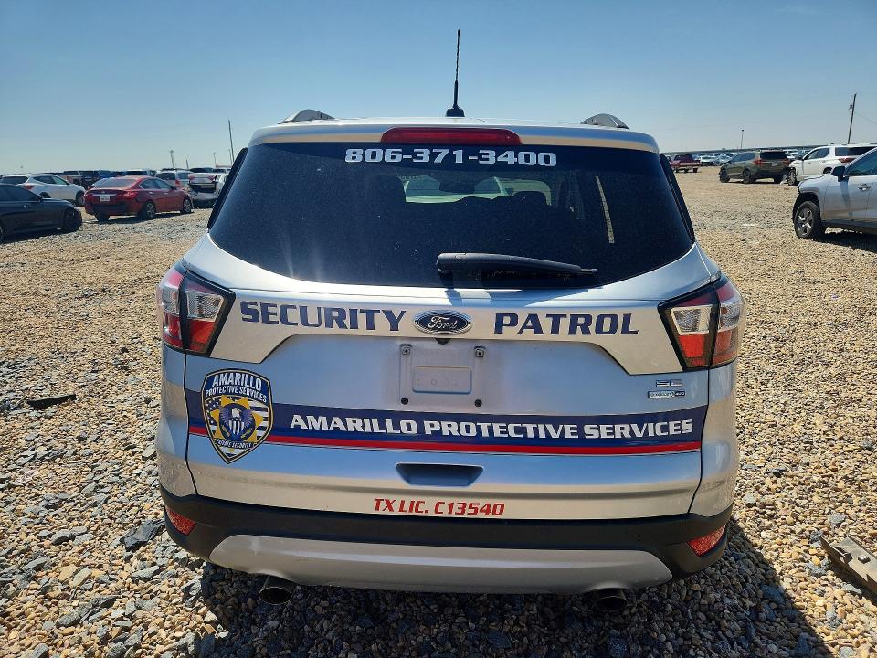 Photo 6 from auction – 2018 FORD ESCAPE with VIN 1FMCU9GD0JUB94565