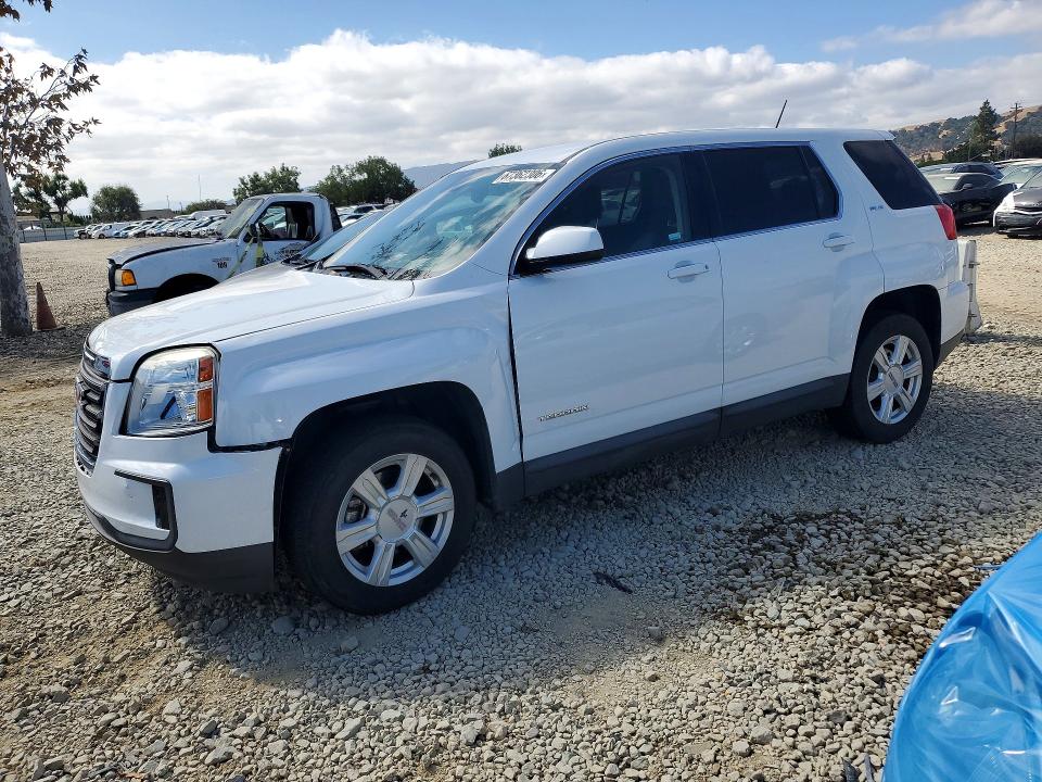 GMC TERRAIN 2016 with VIN 2GKALMEK4G6211673 - Photo from auction