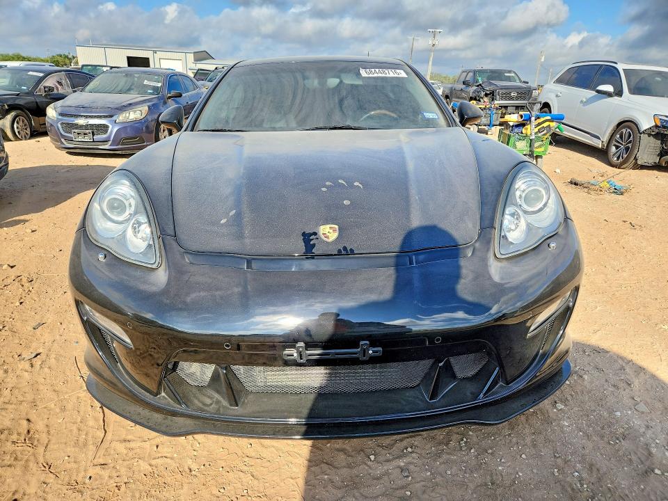 Foto 5 de la subasta – 2012 PORSCHE PANAMERA con VIN WP0AB2A7XCL060232