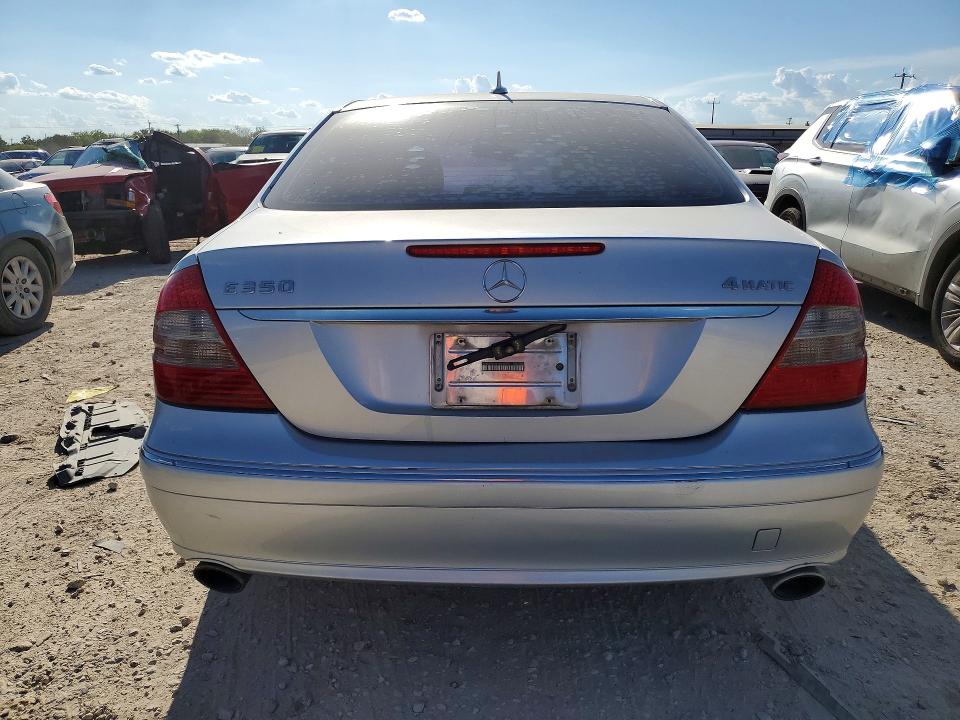 Photo 6 from auction – 2007 MERCEDES-BENZ E with VIN WDBUF87XX7B180053
