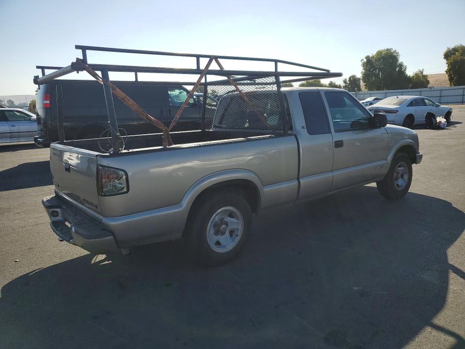 Photo 3 from auction – 2000 CHEVROLET S TRUCK with VIN 1GCCS19W9Y8280261