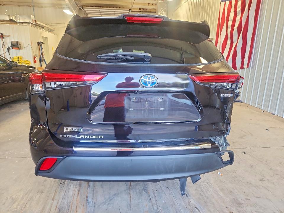 Photo 6 from auction – 2020 TOYOTA HIGHLANDER with VIN 5TDGBRCH4LS002186