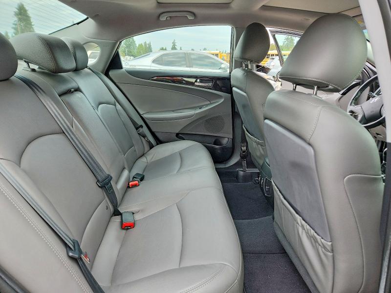 Photo 10 from auction – 2012 HYUNDAI SONATA with VIN 5NPEC4AB0CH457113