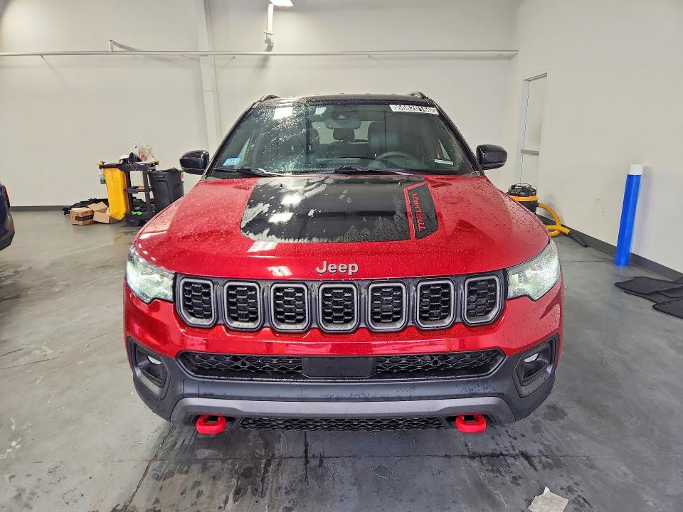 Photo 5 from auction – 2025 JEEP COMPASS with VIN 3C4NJDDN4ST533006