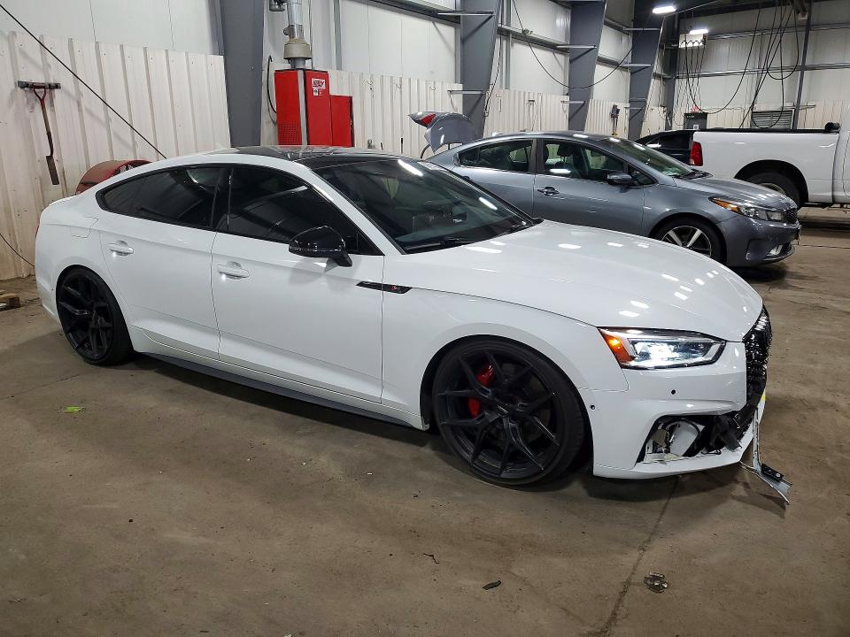 Photo 4 from auction – 2019 AUDI S5 with VIN WAUC4CF59KA093813