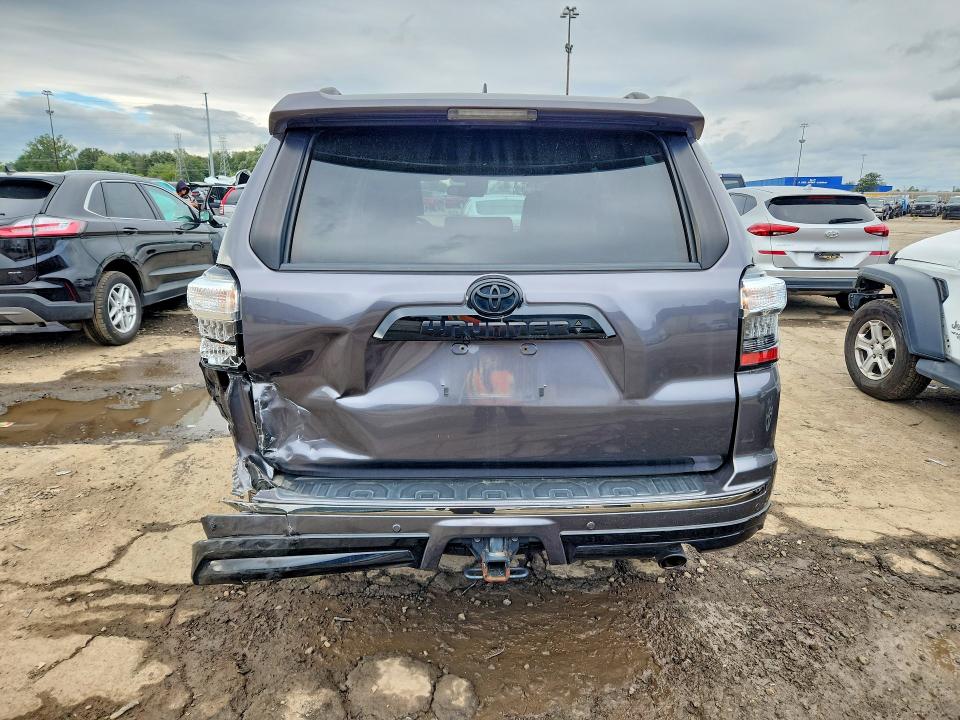Photo 6 from auction – 2021 TOYOTA 4RUNNER with VIN JTEJU5JR5M5908595