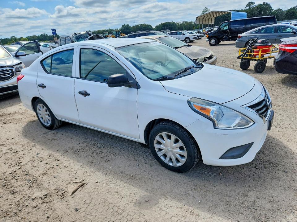 Снимка 4 от търг – 2015 NISSAN VERSA с VIN 3N1CN7AP2FL801319