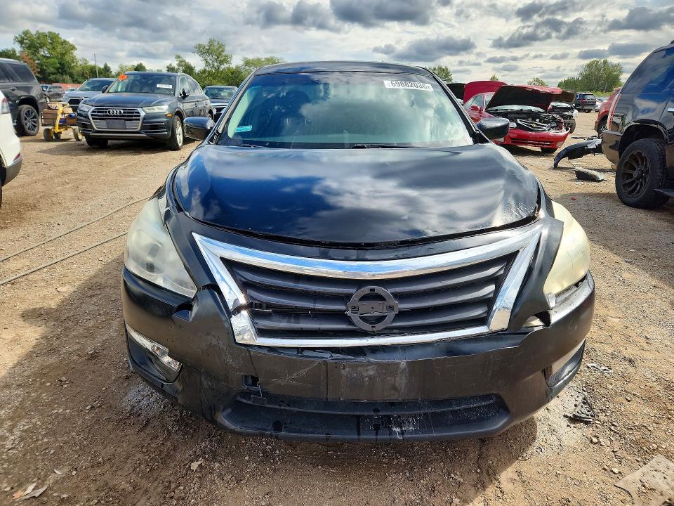 Photo 5 from auction – 2013 NISSAN ALTIMA with VIN 1N4AL3AP2DC100622