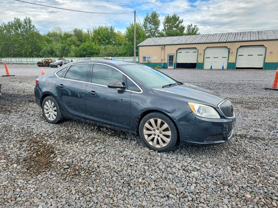 Photo 4 from auction – 2015 BUICK VERANO with VIN 1G4PP5SK3F4169237