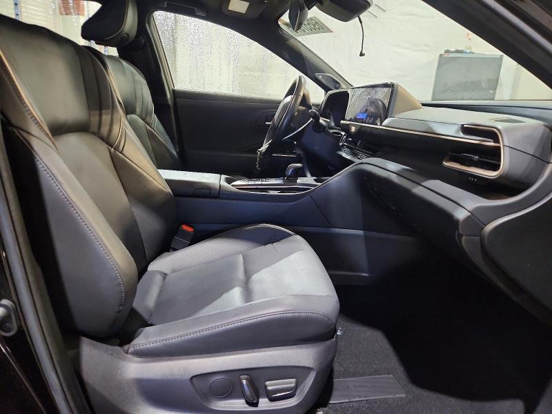 Photo 7 from auction – 2023 TOYOTA CROWN with VIN JTDAAAAF4P3006001