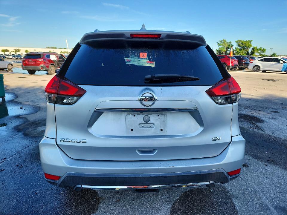 Снимка 6 от търг – 2018 NISSAN ROGUE с VIN KNMAT2MT5JP504998