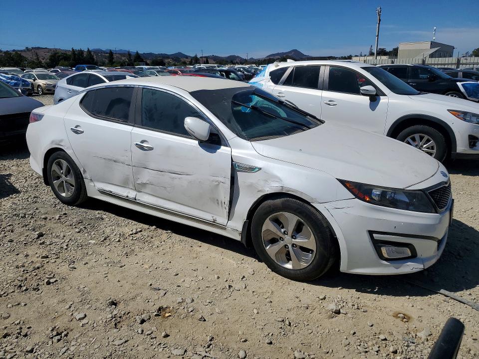 Photo 4 from auction – 2016 KIA OPTIMA with VIN KNAGM4AD2G5095974