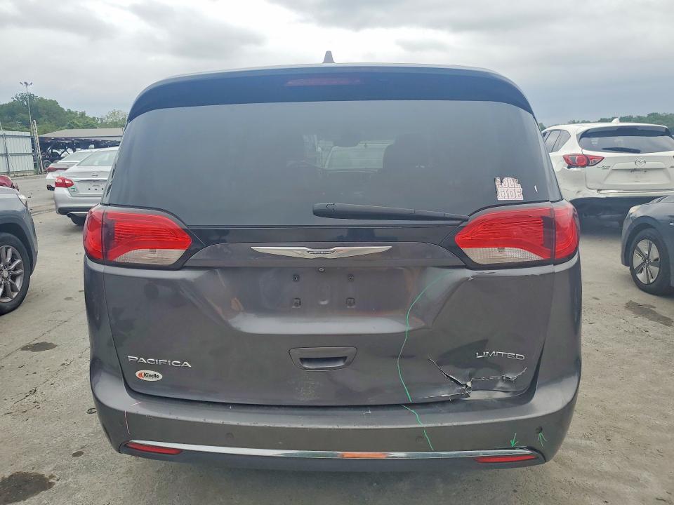 Photo 6 from auction – 2017 CHRYSLER PACIFICA with VIN 2C4RC1GG6HR611112