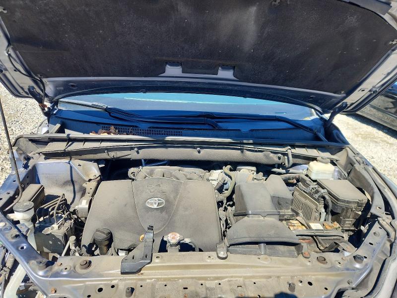 Снимка 12 от търг – 2018 TOYOTA HIGHLANDER с VIN 5TDBZRFH4JS876844