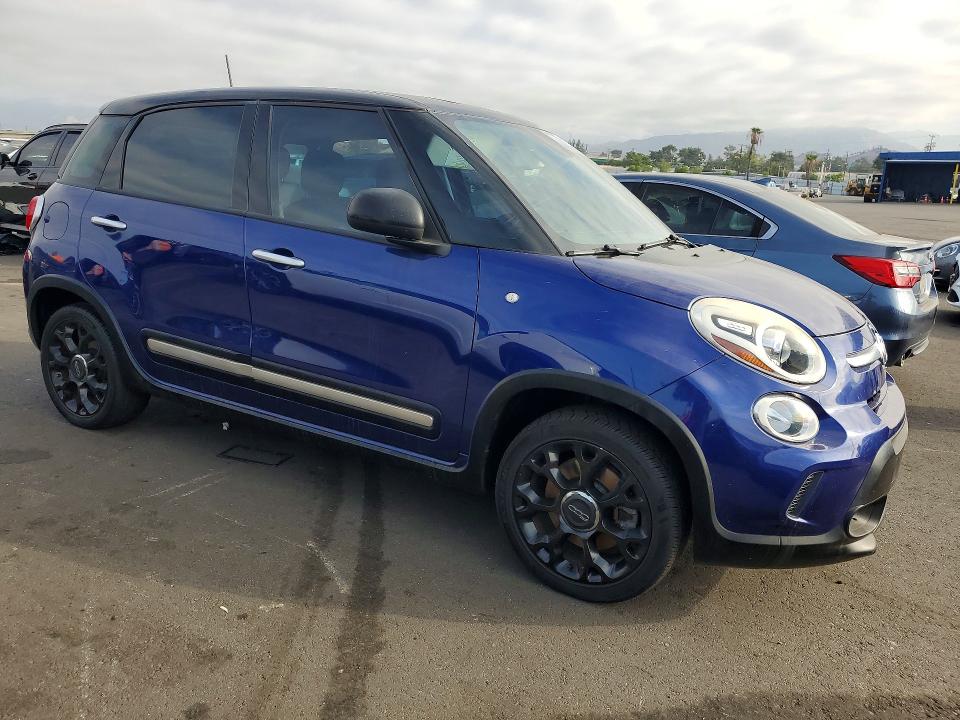 Photo 4 from auction – 2017 FIAT 500L with VIN ZFBCFADHXHZ039030