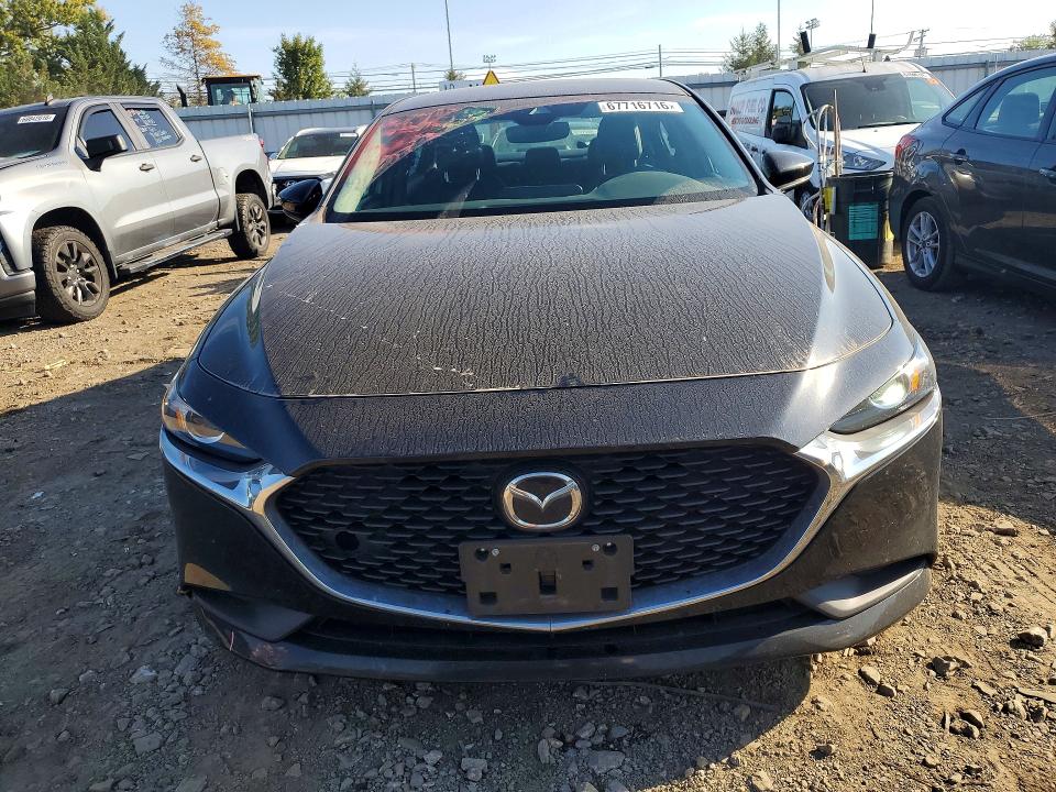 Photo 5 from auction – 2021 MAZDA 3 with VIN 3MZBPABL2MM252673