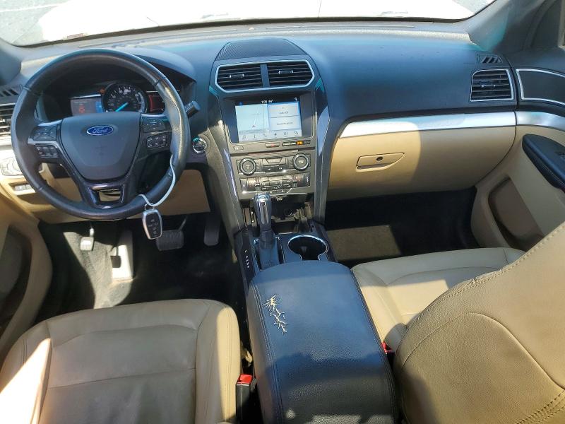 Zdjęcie 8 z aukcji – 2017 FORD EXPLORER z VIN 1FM5K8D80HGB26601