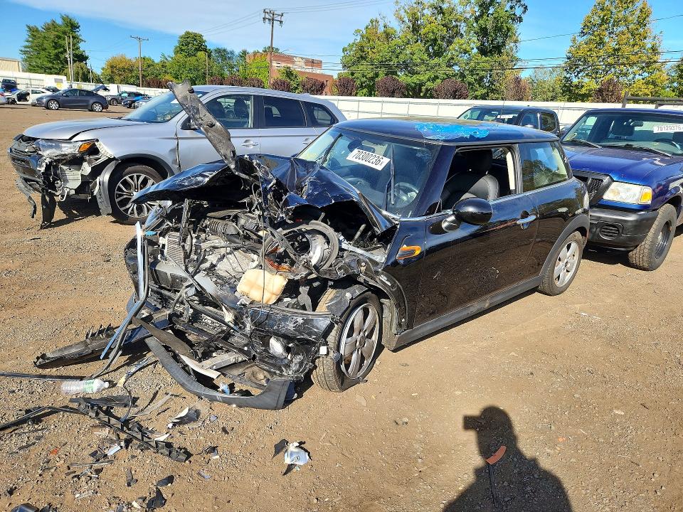 MINI COOPER 2019 with VIN WMWXP5C57K2D72683 - Photo from auction