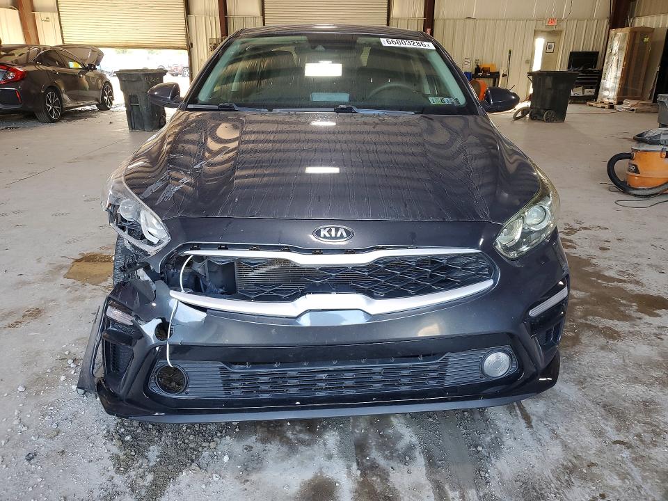Photo 5 from auction – 2019 KIA FORTE with VIN 3KPF24AD6KE103253