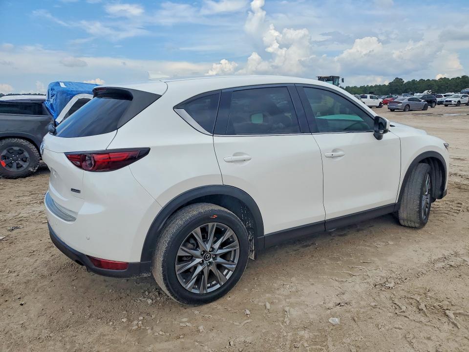 Снимка 3 от търг – 2019 MAZDA CX-5 с VIN JM3KFBEY0K0582340