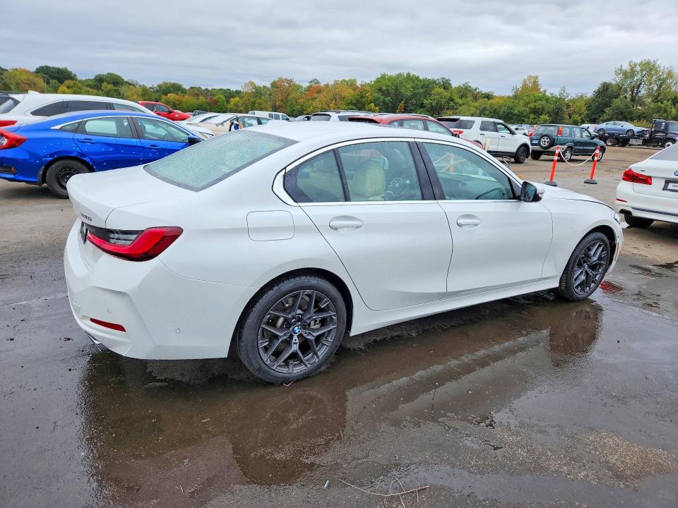 Фото 3 с аукциона – 2025 BMW 330XI с VIN 3MW89CW06S8F65702