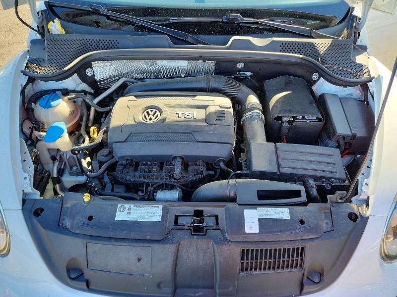 Photo 11 from auction – 2017 VOLKSWAGEN BEETLE with VIN 3VW517ATXHM811086