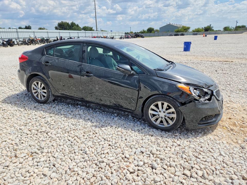 Снимка 4 от търг – 2016 KIA FORTE с VIN KNAFX4A61G5607809