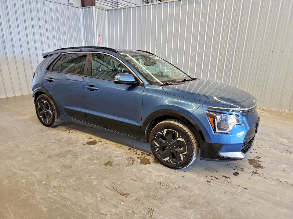 Photo 4 from auction – 2023 KIA NIRO with VIN KNDCR3L13P5045925
