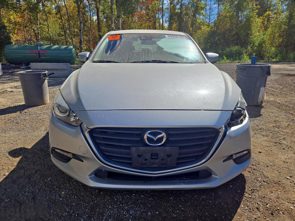 Foto 5 de la subasta – 2018 MAZDA 3 con VIN 3MZBN1U70JM226638